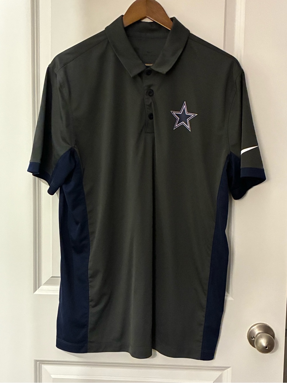 NFL Men's Gray & Navy Dallas Cowboys Polo with Embroidered Star